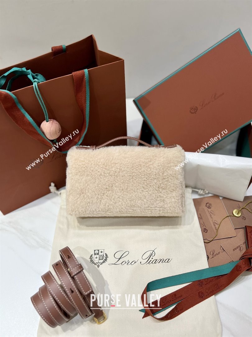 Loro Piana LP Extra Pocket Pouch L19 in Shearling Leather Beige 2025 (GYF-25122306)