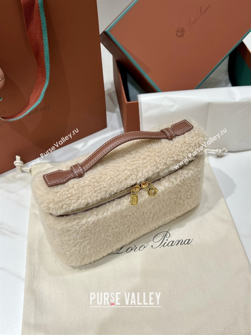 Loro Piana LP Extra Pocket Pouch L19 in Shearling Leather Beige 2025 (GYF-25122306)