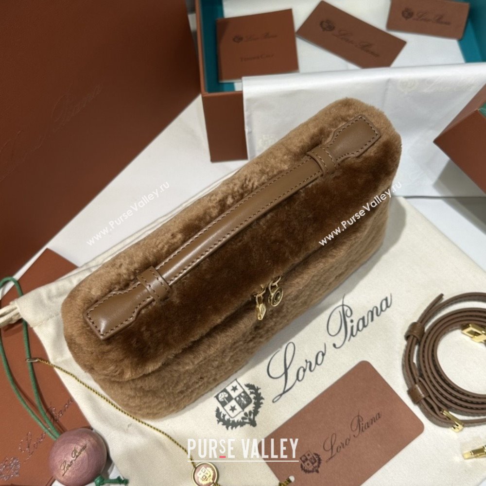 Loro Piana LP Extra Pocket Pouch L19 in Shearling Leather Brown 2025 (GYF-25122307)