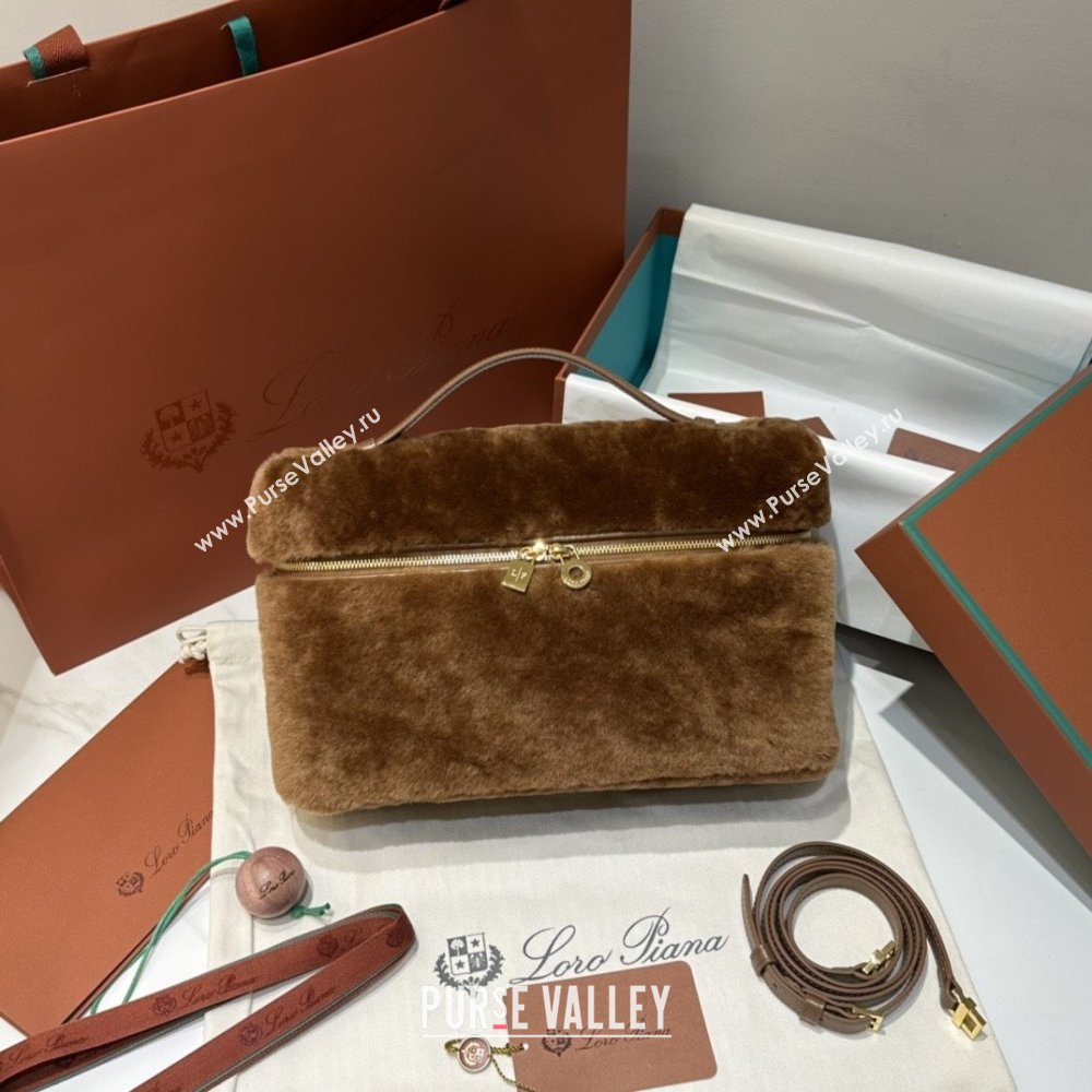 Loro Piana LP Extra Pocket Pouch L27 in Shearling Leather Brown 2025 (GYF-25122310)