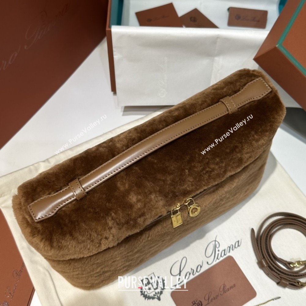 Loro Piana LP Extra Pocket Pouch L27 in Shearling Leather Brown 2025 (GYF-25122310)