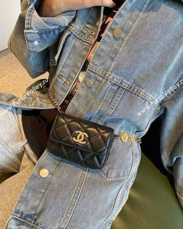 Chanel Chain Belt with Pouch in Smooth Leather 2018025 Black 2025 (99-25122321)