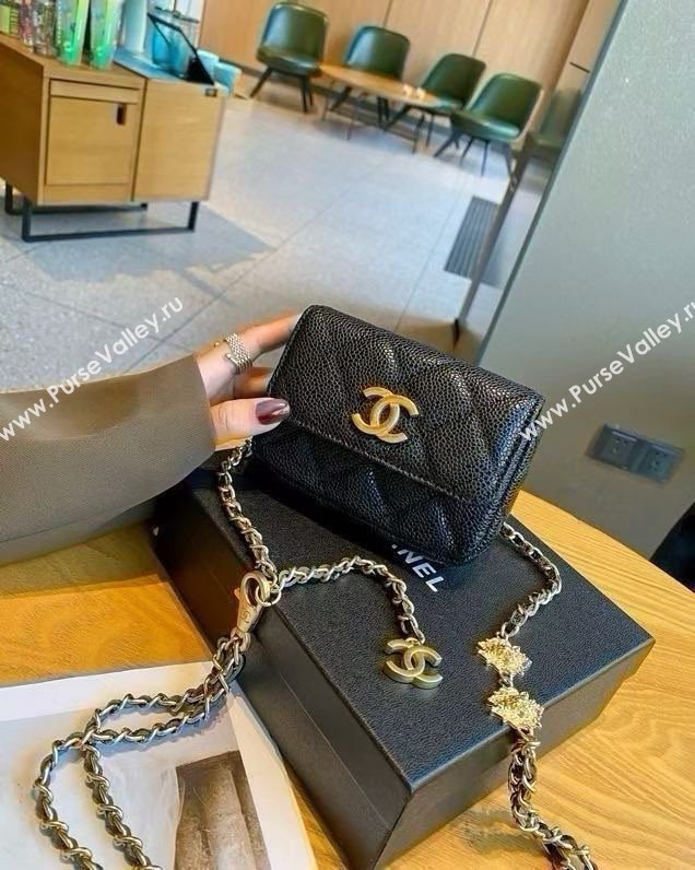 Chanel Chain Belt with Pouch in Grainy Leather 2018025 Black 2025 (99-25122322)
