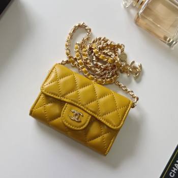 Chanel Chain Belt with Pouch in Smooth Leather 2015025 Yellow/Gold 2025 (99-25122342)
