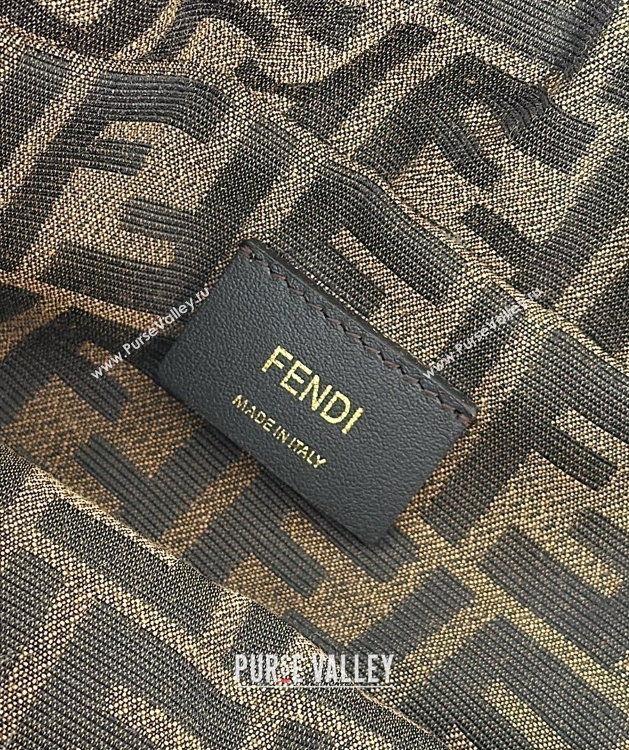 Fendi Backpack in Shearling 8695 Grey 2025 Top (CL-25122342)