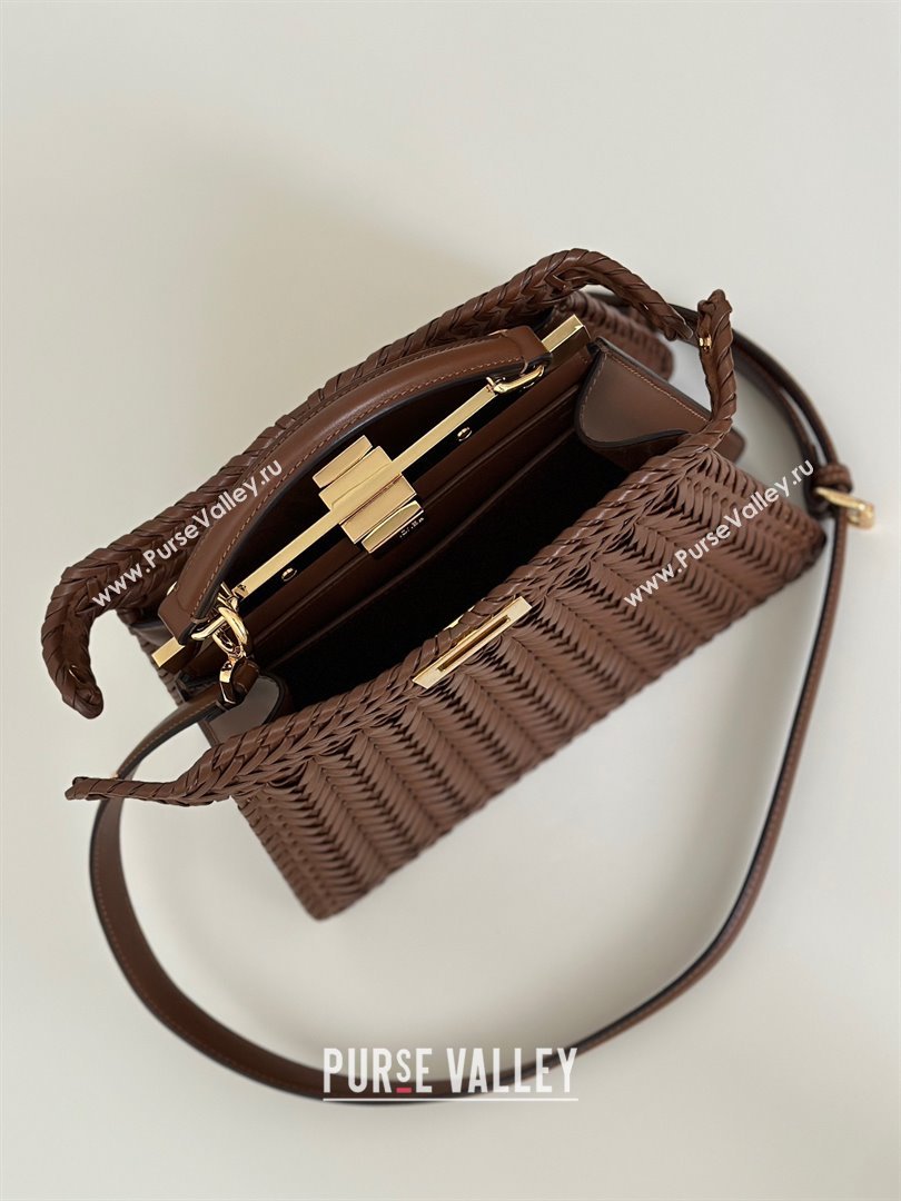 Fendi Peekaboo ISeeU Small Bag in Interlaced Leather 80138M Caramel 2025 Top (CL-25122513)