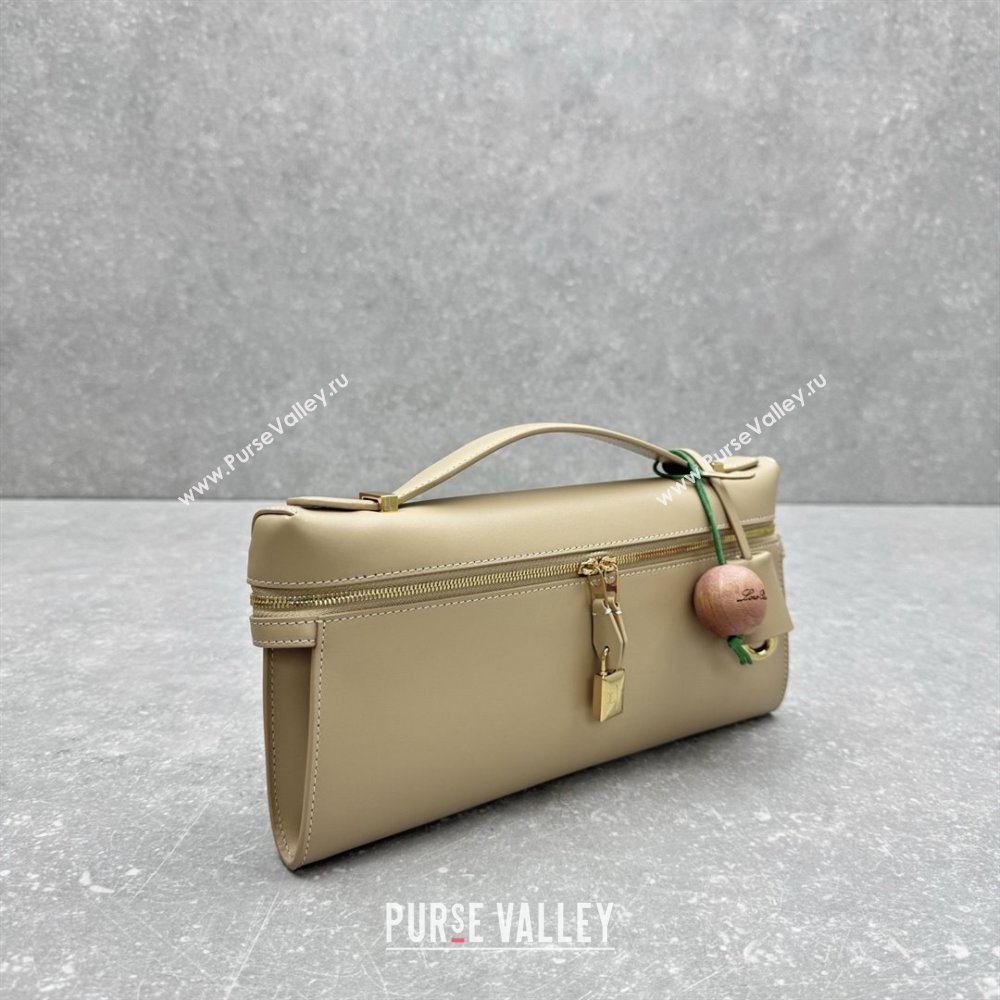 Loro Piana Extra Clutch L29 in Smooth Calfskin 1971 Apricot 2025 (NM-25122516)