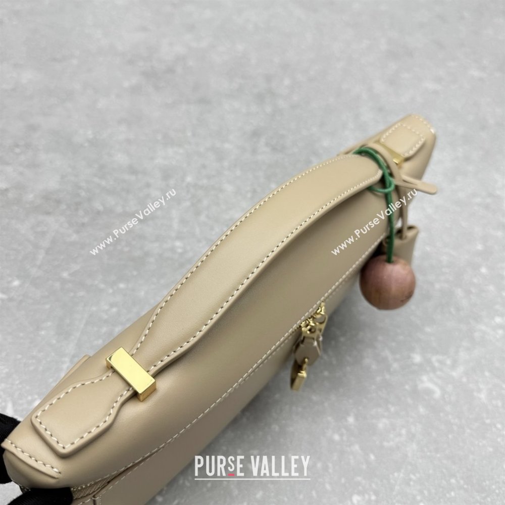 Loro Piana Extra Clutch L29 in Smooth Calfskin 1971 Apricot 2025 (NM-25122516)