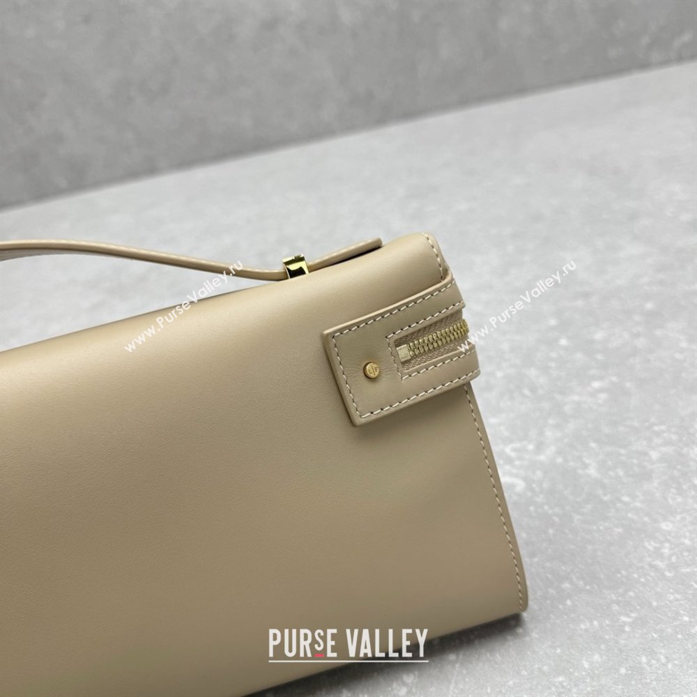 Loro Piana Extra Clutch L29 in Smooth Calfskin 1971 Apricot 2025 (NM-25122516)