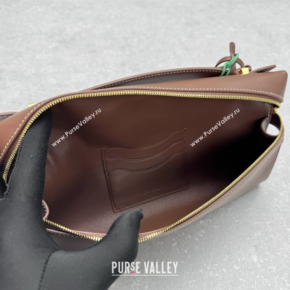 Loro Piana Extra Clutch L29 in Smooth Calfskin 1971 Burnt Tan 2025 (NM-25122517)