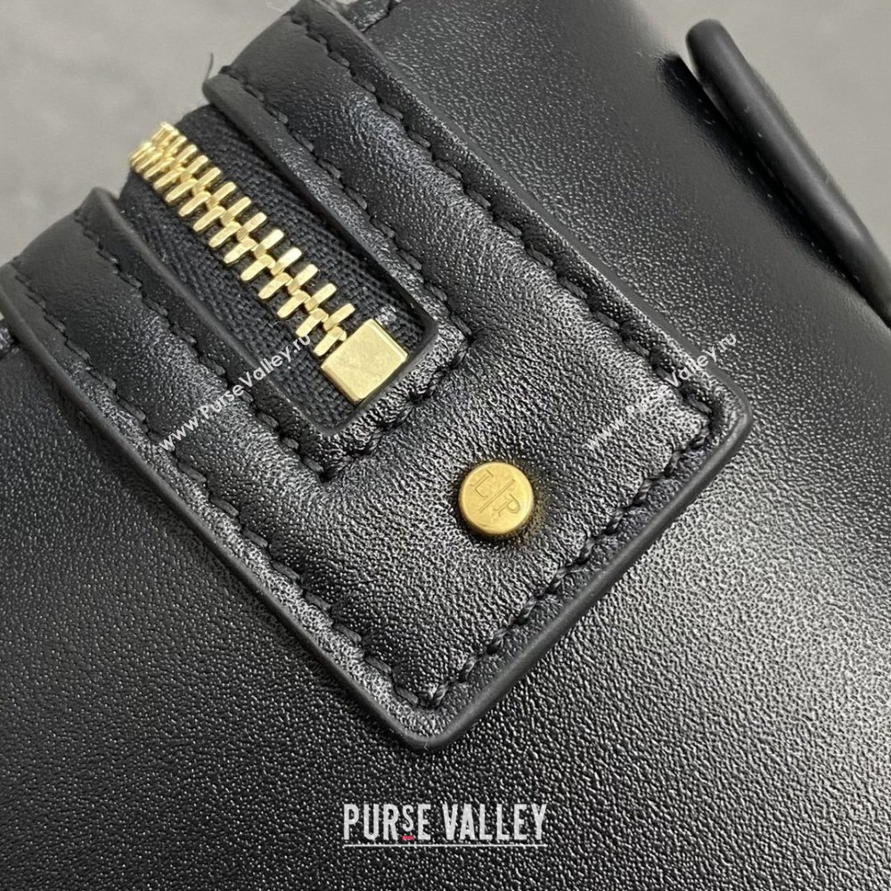 Loro Piana Extra Clutch L29 in Smooth Calfskin 1971 Black 2025 (NM-25122519)