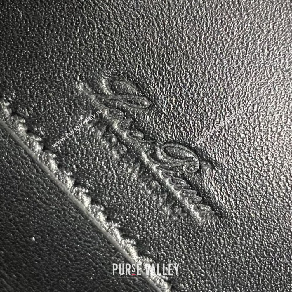 Loro Piana Extra Clutch L29 in Smooth Calfskin 1971 Black 2025 (NM-25122519)