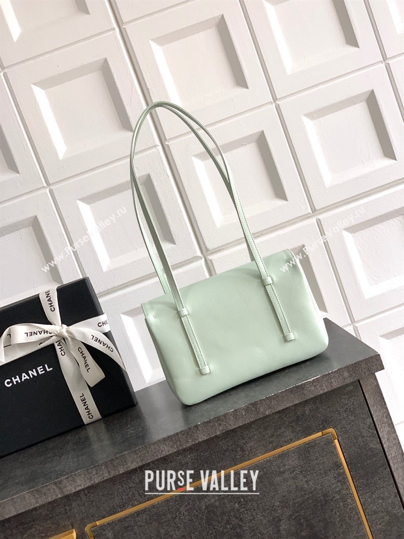 Chanel Small Flap Bag in Light Green Grained Shiny Calfskin AS6130 Spring-Summer 2026 Pre-collection (JY-26021202)