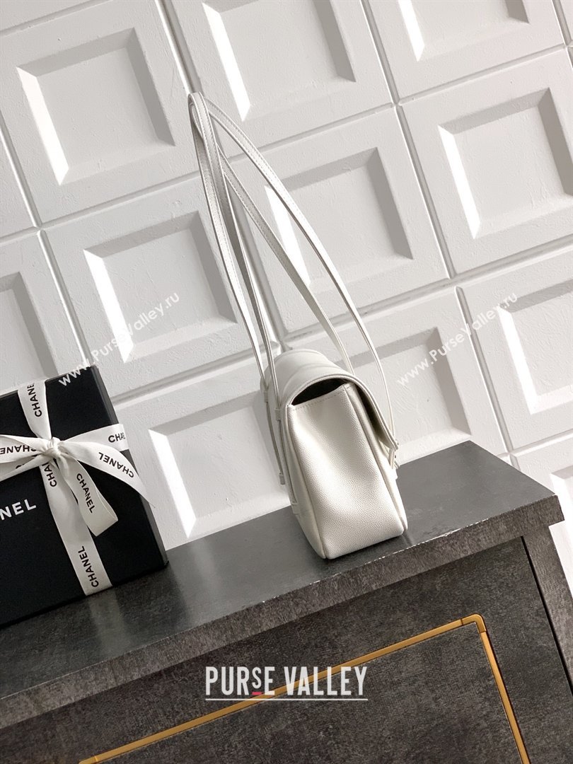 Chanel Small Flap Bag in White Grained Shiny Calfskin AS6130 Spring-Summer 2026 Pre-collection (JY-26021206)