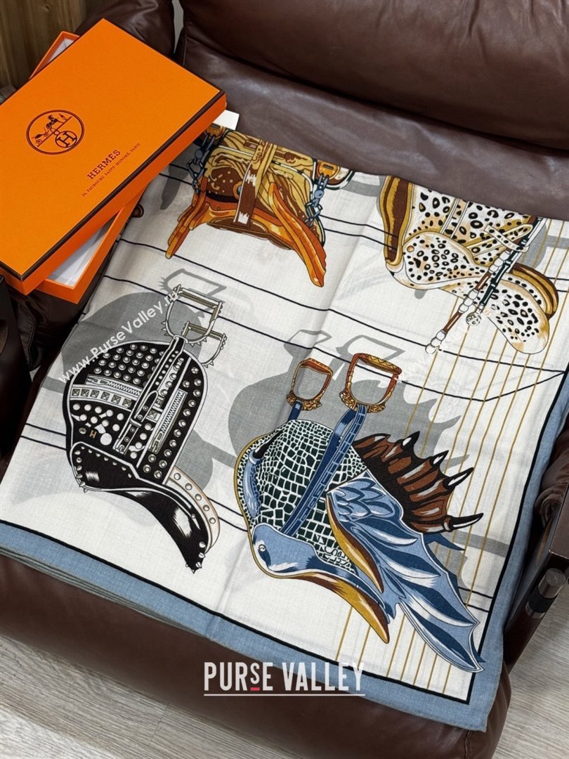 Hermes Cashmere Silk Shawl 140 Scarf H11215 Beige/Blue 2026 (A-26011215)