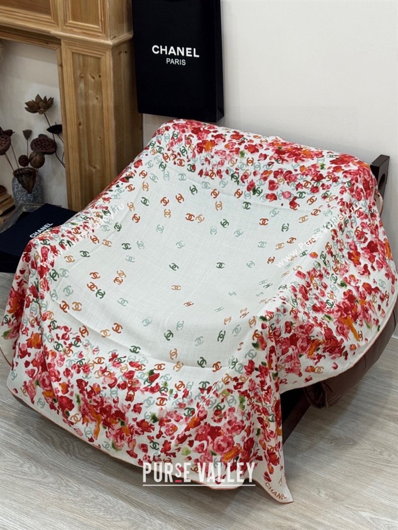 Chanel Cashmere Silk Square Scarf CH011605 White/Red 2026 (A-26011605)