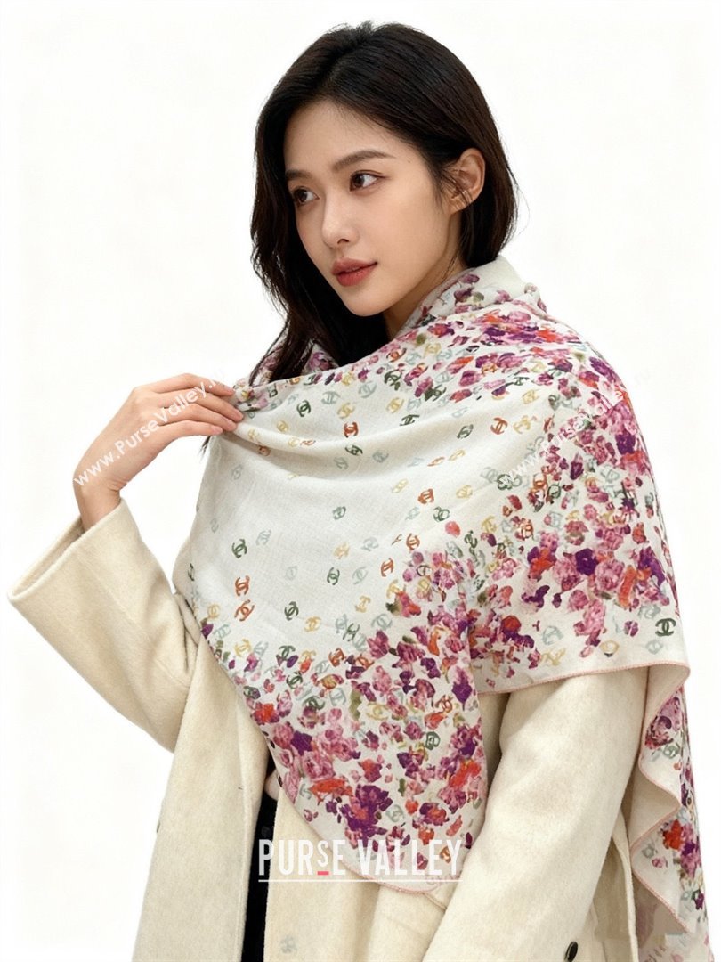 Chanel Cashmere Silk Square Scarf CH011607 White 2026 (A-26011607)