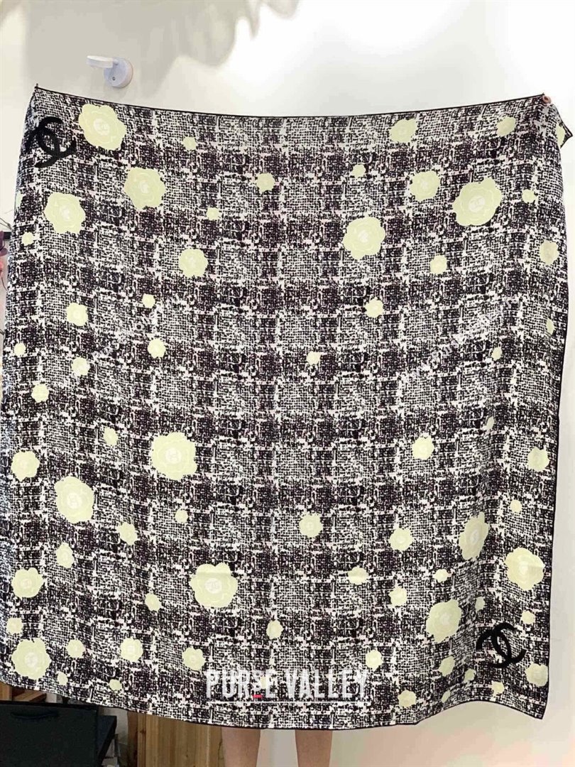 Chanel Camellia Cashmere Silk Square Scarf CH011608 Black 2026 (A-26011608)