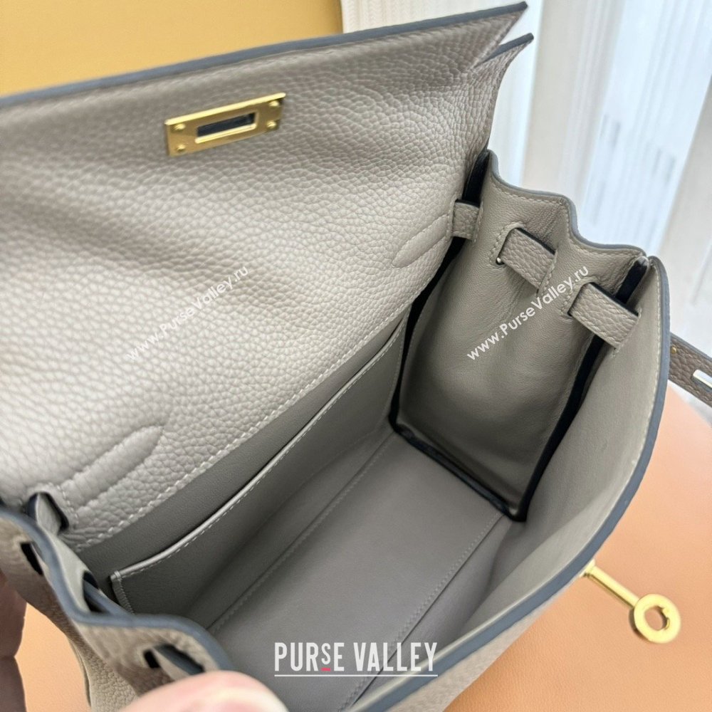 Hermes Kelly Ado Backpack 22cm in Taurillon Clemence Leather Gris Asphalte Grey/Gold 2026(Full Handmade) (XYA-26012111)