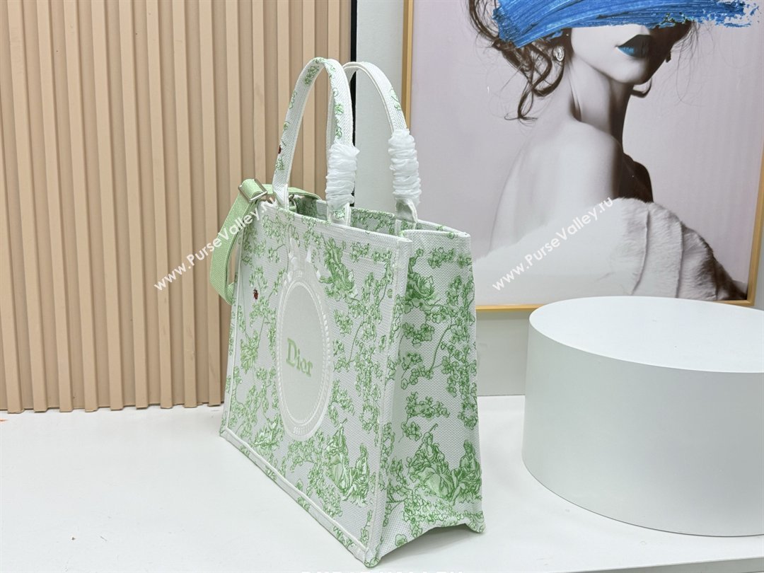Dior Large Dior Book Tote with Strap Green Multicolor Toile de Jouy Clover Embroidery 2026 (BF-26012208)