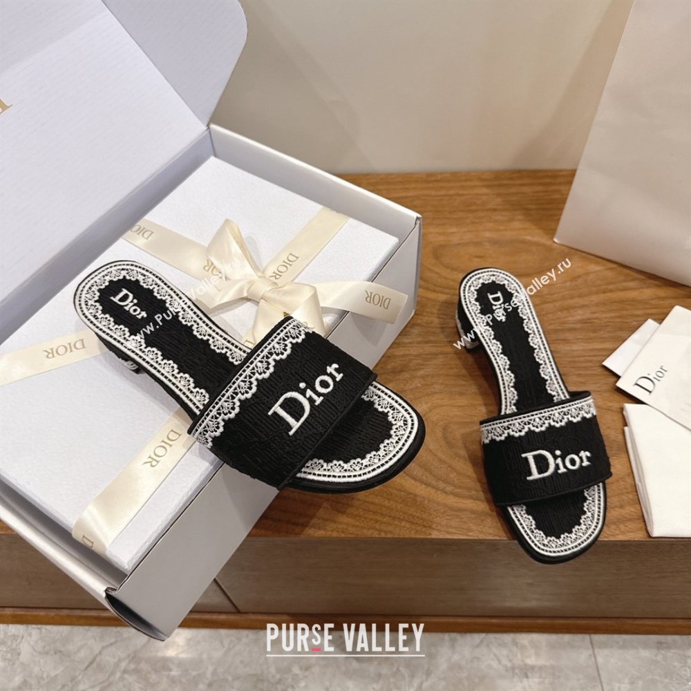 Dior Dentelle Heeled Slide Sandals in Black Dior Oblique Embroidered Cotton and White Lace 2026 (MD-26012218)