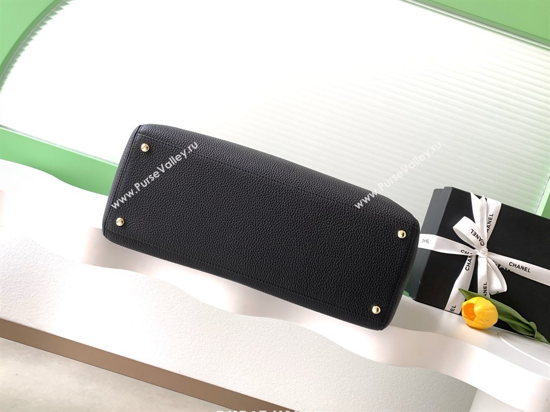 Chanel Medium Tote Bag in Grained Calfskin AS2157 Black/Gold 2026 (JY-26012724)