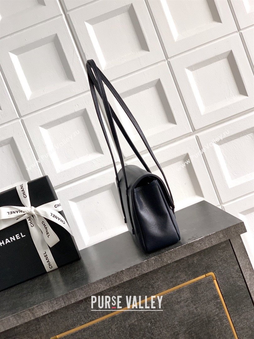 Chanel Small Flap Bag in Navy Blue Grained Shiny Calfskin AS6130 Spring-Summer 2026 Pre-collection (JY-26022101)