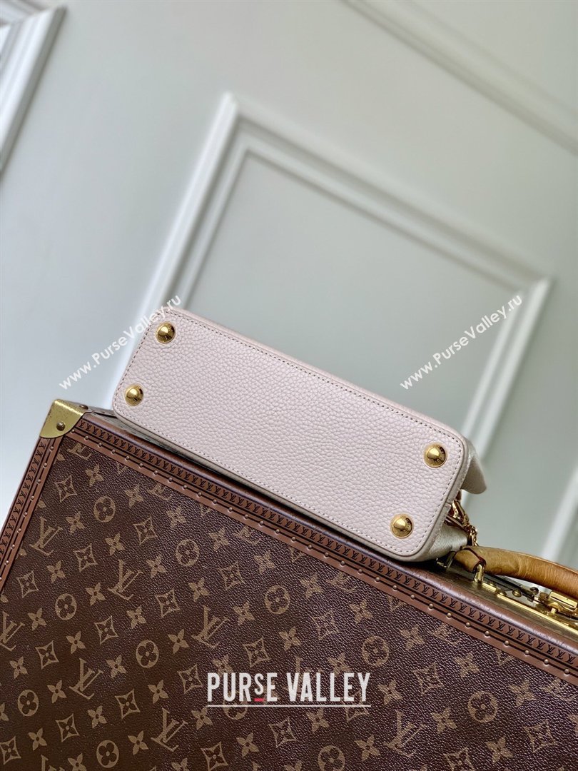 Louis Vuitton Capucines MM Bag in Taurillon Leather M24683 Pink 2026 (K-26022709)