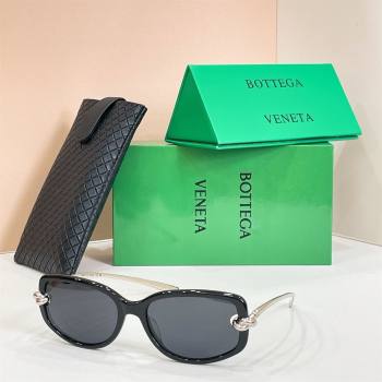 Bottega Veneta Sunglasses BV1440SA Silver/Black 16 2026 (A-26030416)