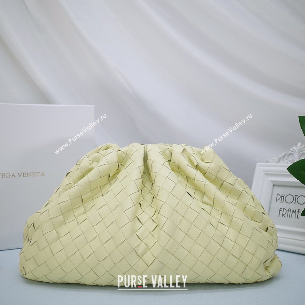 Bottega Veneta The Pouch in Soft Intrecciato Calfskin Yellow 2026 (JDZ-26031707)