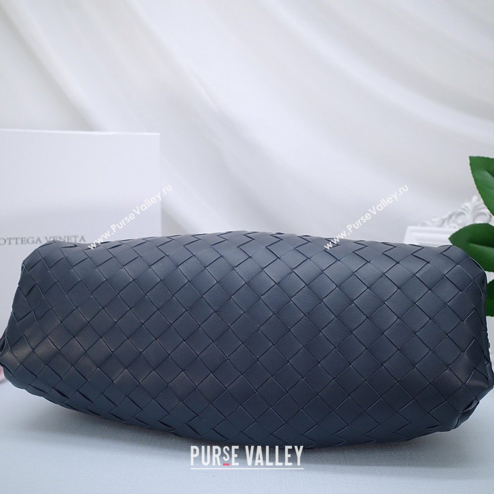 Bottega Veneta The Pouch in Soft Intrecciato Calfskin Navy Blue 2026 (JDZ-26031706)