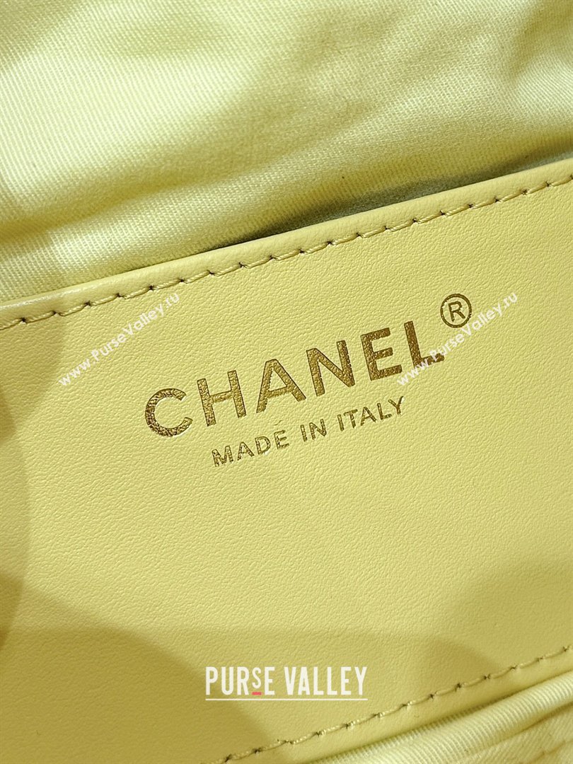 Chanel 25 Mini Handbag in Suede Calfskin AS5631 Yellow 2026 Top Quality (SHUNY-26032306)