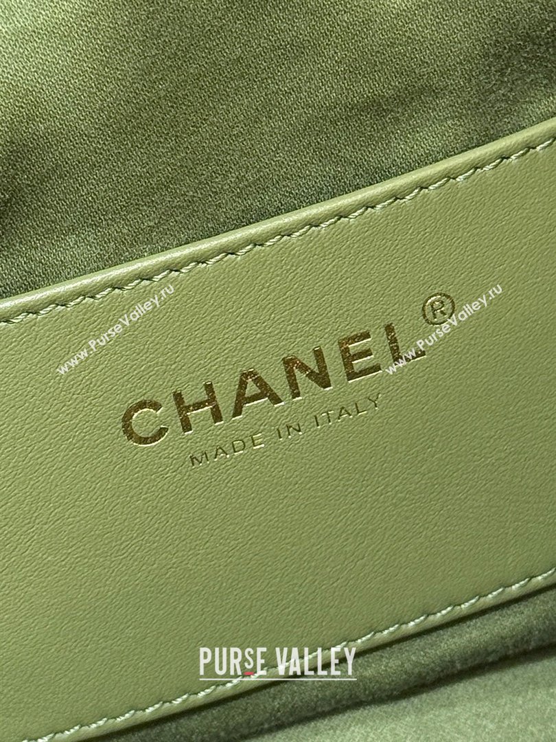 Chanel 25 Mini Handbag in Suede Calfskin AS5631 Green 2026 Top Quality (SHUNY-26032402)