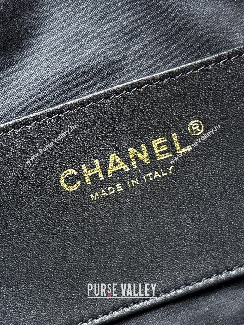 Chanel 25 Mini Handbag in Grained Calfskin AS5631 Black/Gold 2026 Top Quality (SHUNY-26031811)