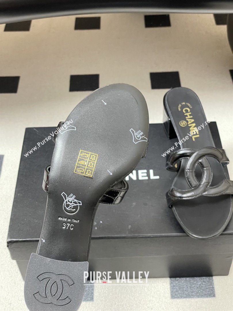 Chanel Crocodile Pattern Calfskin Heeled Mules Sandals G47250 Black 2026 (MD-26032629)