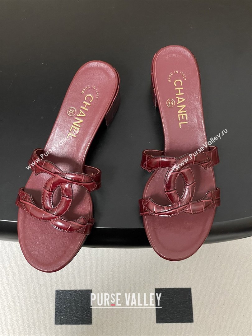 Chanel Crocodile Pattern Calfskin Heeled Mules Sandals G47250 Burgundy 2026 (MD-26032630)