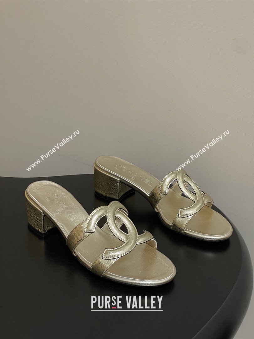 Chanel Laminated Calfskin Heeled Mules Sandals G47250 Gold 2026 (MD-26032631)