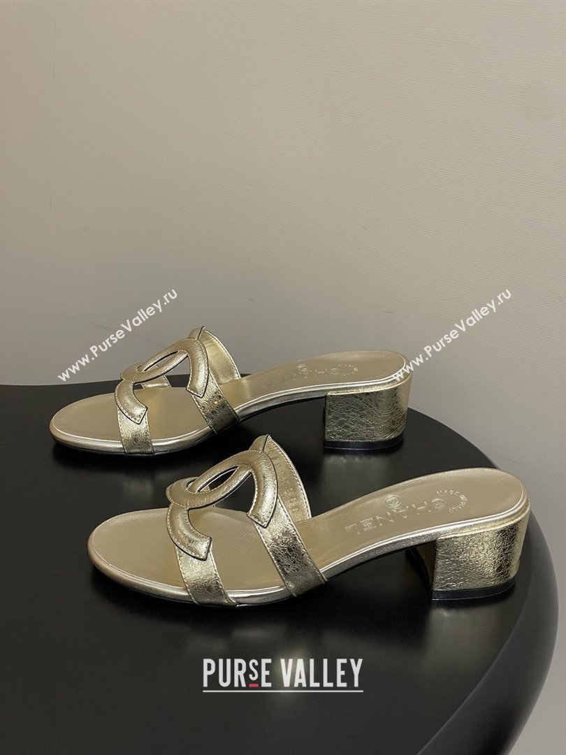Chanel Laminated Calfskin Heeled Mules Sandals G47250 Gold 2026 (MD-26032631)