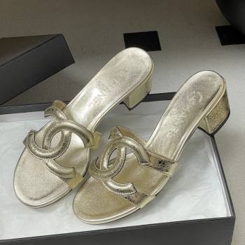 Chanel Laminated Calfskin Heeled Mules Sandals G47250 Gold 2026 (MD-26032631)
