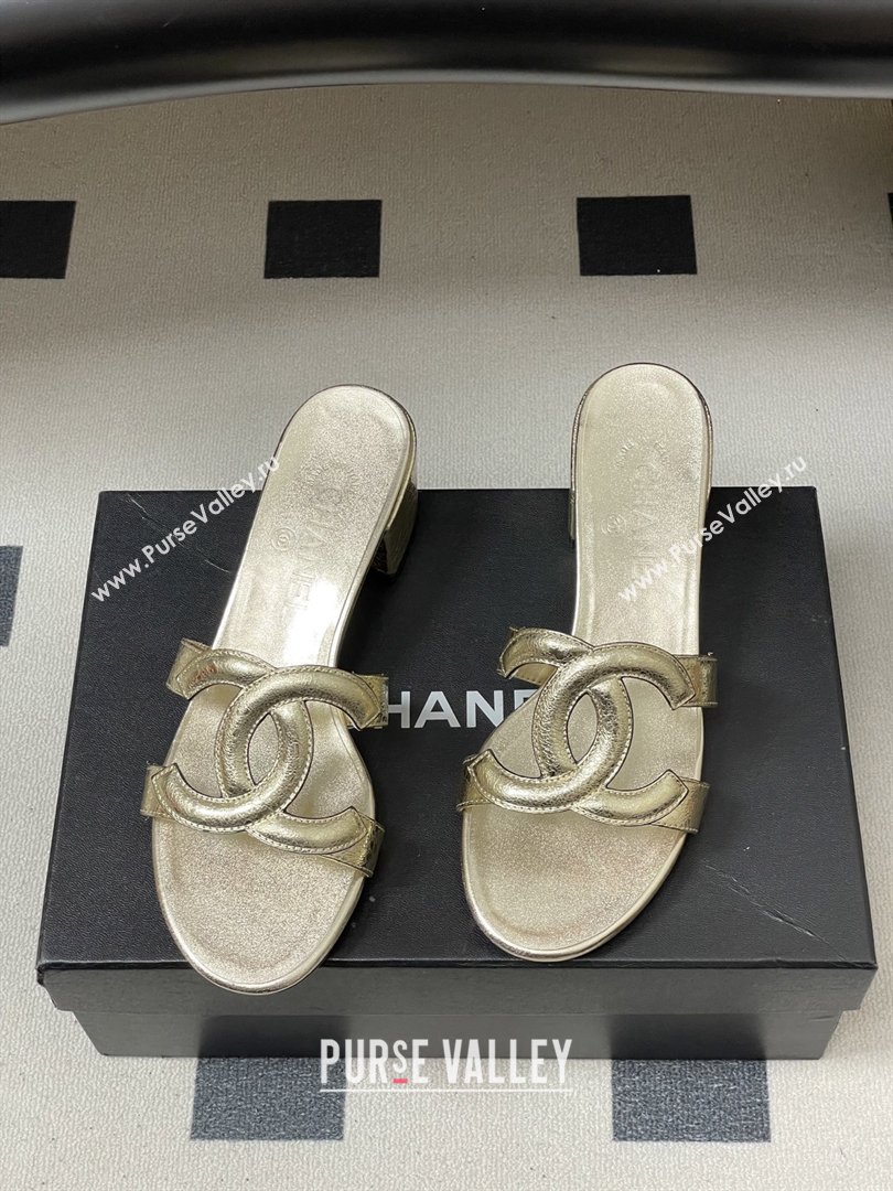 Chanel Laminated Calfskin Heeled Mules Sandals G47250 Gold 2026 (MD-26032631)