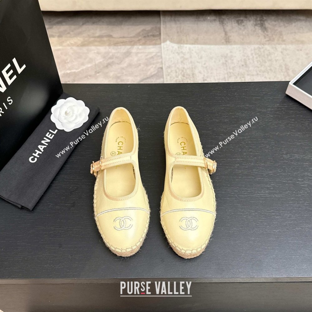 Chanel Calfskin Mary Janes in Yellow Lambskin G47256 Spring Summer 2026 (MD-26040212)