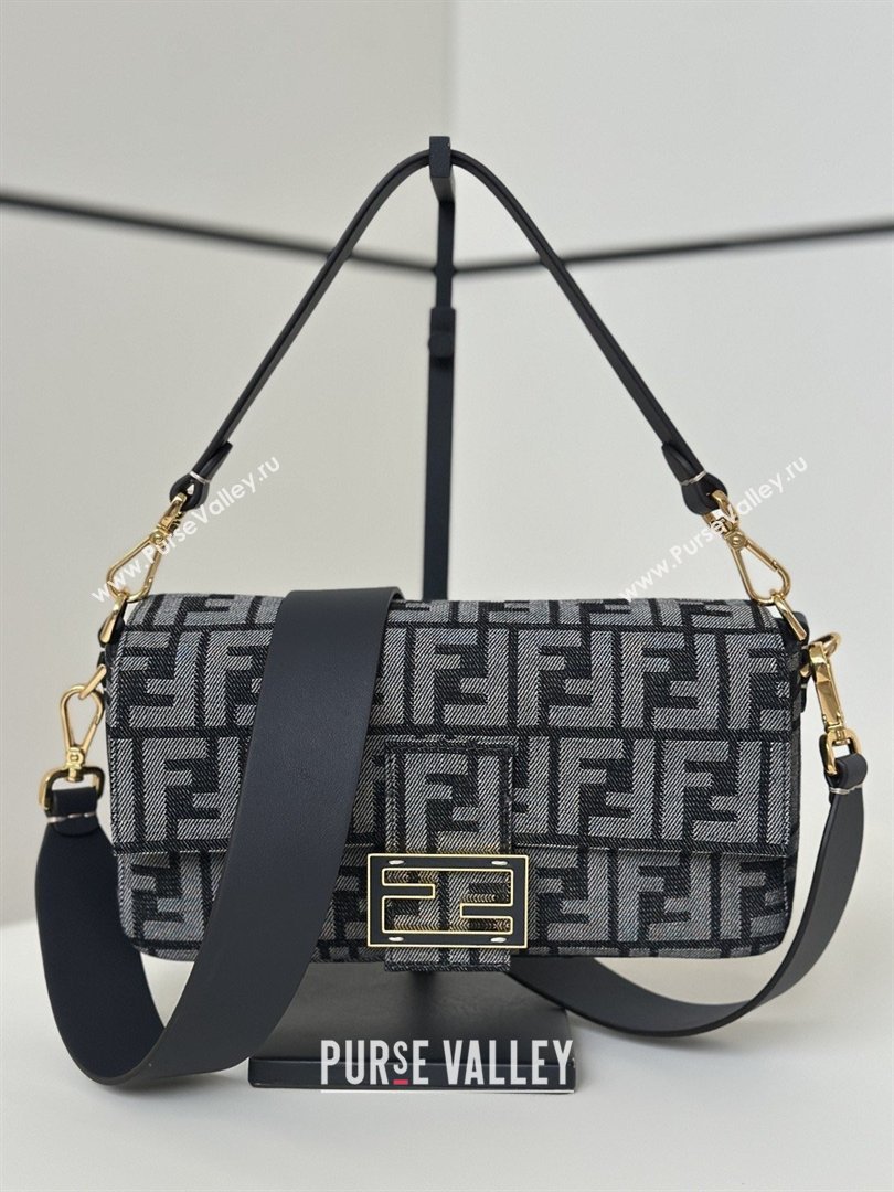 Fendi Baguette Bag in Dark Blue Denim-effect FF Jacquard 8679 2026 Top (CL-26032601)