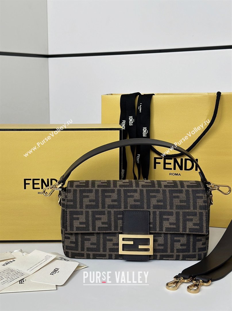 Fendi Baguette Bag in Tobacco Brown FF Jacquard Fabric 8679 Brown/Gold 2026 Top (CL-26032602)