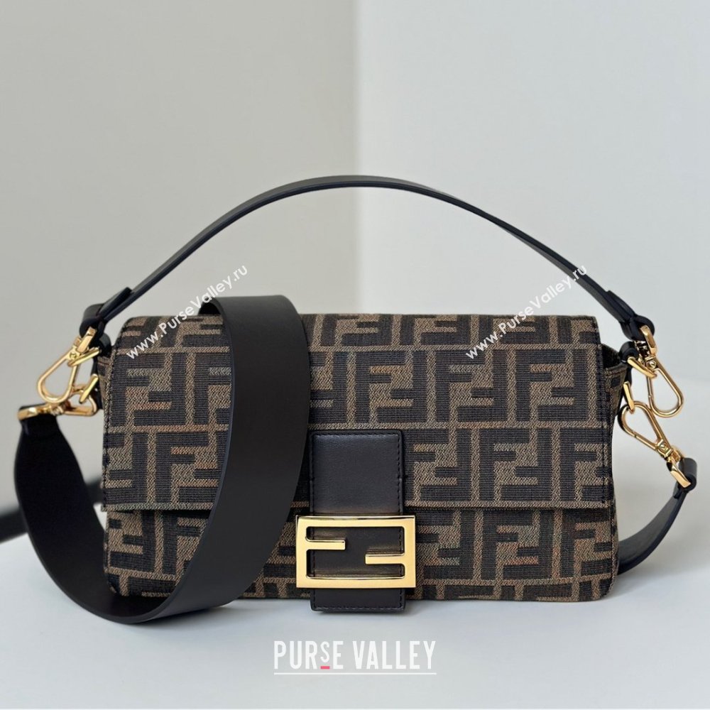Fendi Baguette Bag in Tobacco Brown FF Jacquard Fabric 8679 Brown/Gold 2026 Top (CL-26032602)