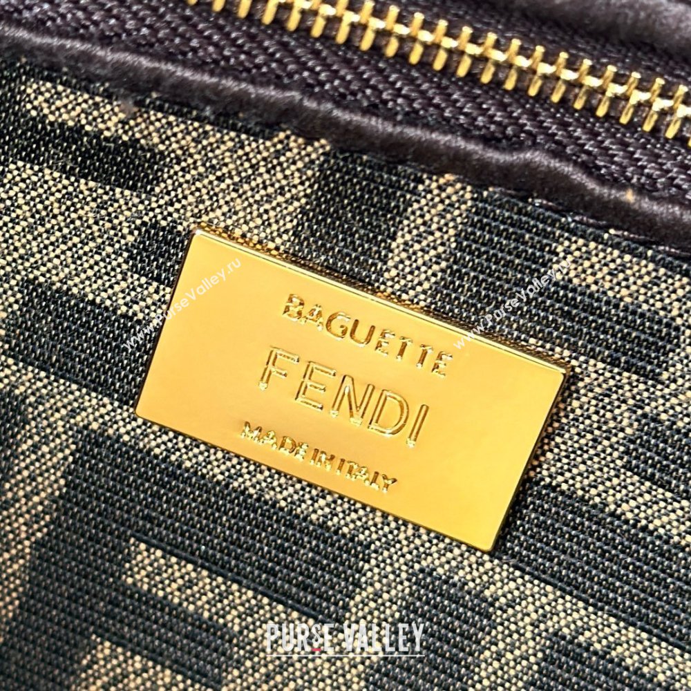Fendi Baguette Bag in Tobacco Brown FF Jacquard Fabric 8679 Brown/Gold 2026 Top (CL-26032602)