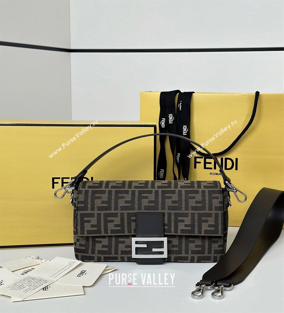Fendi Baguette Bag in Tobacco Brown FF Jacquard Fabric 8679 Brown/Silver 2026 Top (CL-26032603)