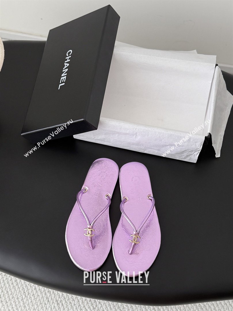 Chanel Thongs in Crackled Laminated Calfskin G47243 Purple Spring Summer 2026 (Y30-26032803)