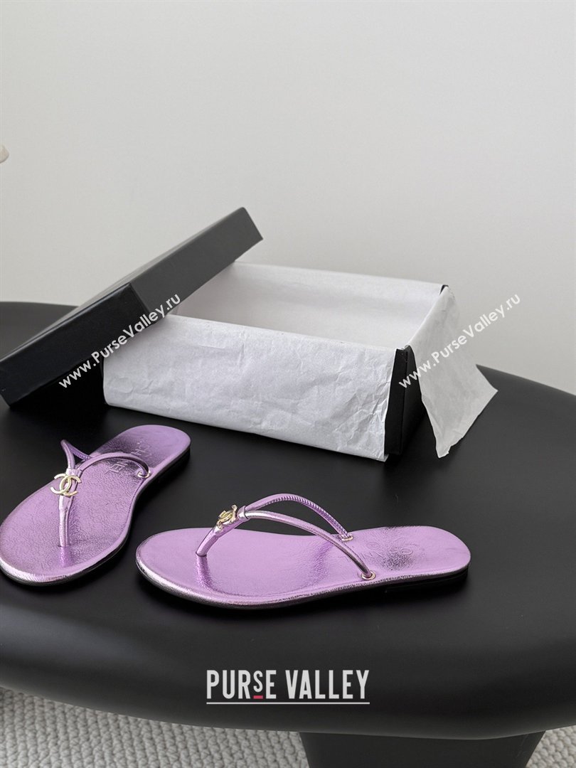 Chanel Thongs in Crackled Laminated Calfskin G47243 Purple Spring Summer 2026 (Y30-26032803)
