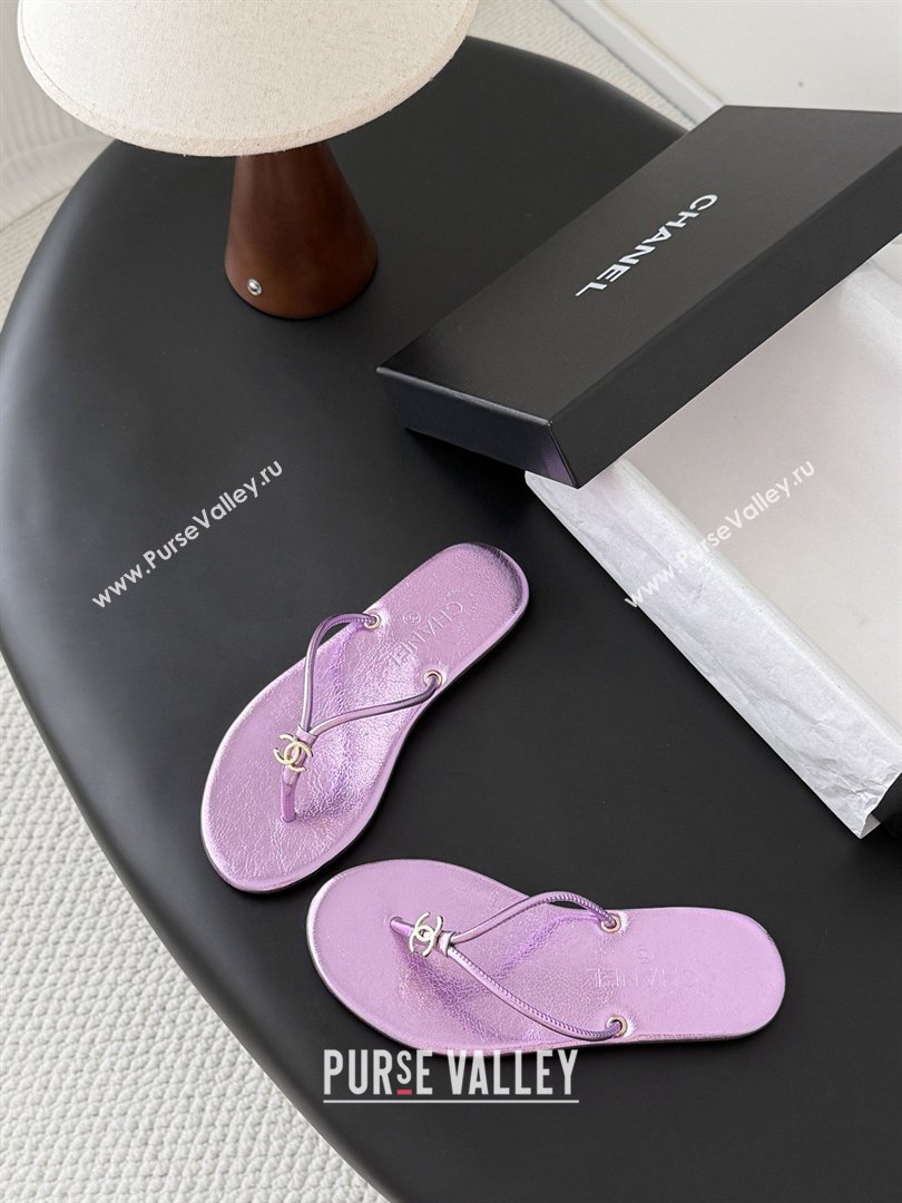 Chanel Thongs in Crackled Laminated Calfskin G47243 Purple Spring Summer 2026 (Y30-26032803)