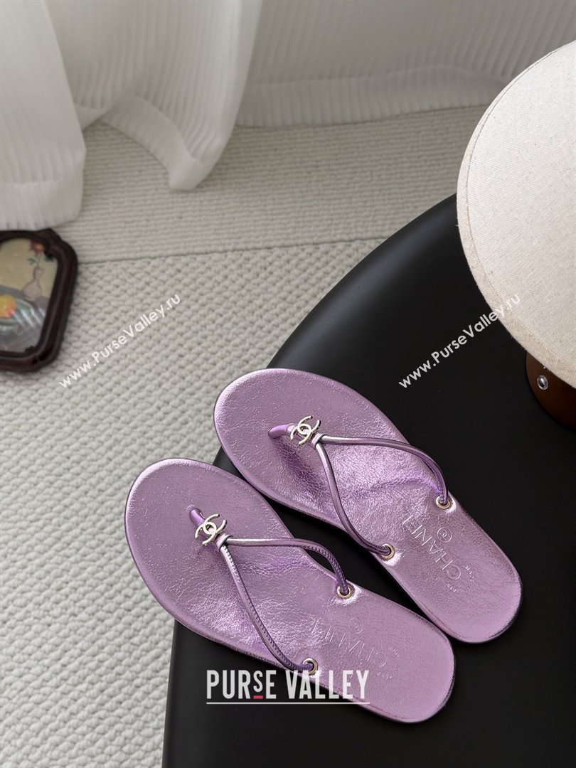 Chanel Thongs in Crackled Laminated Calfskin G47243 Purple Spring Summer 2026 (Y30-26032803)